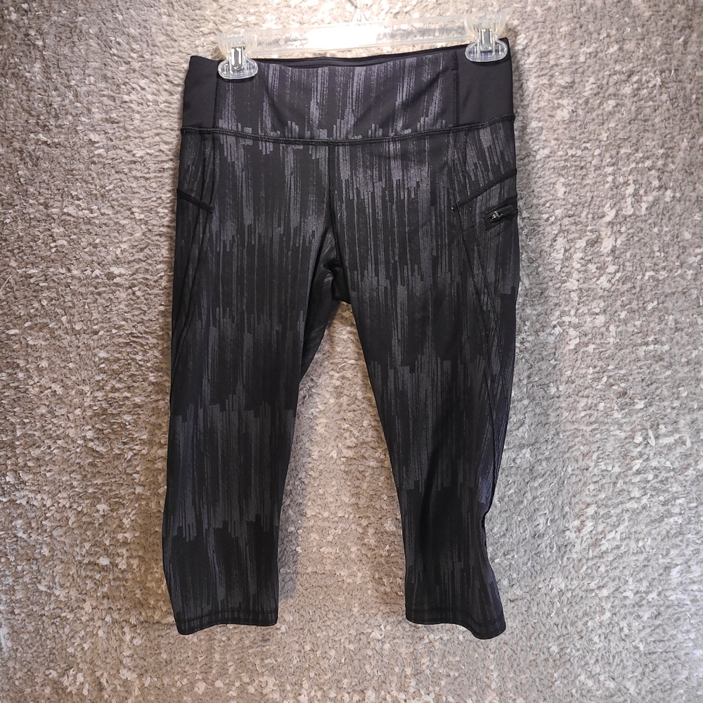 LULULEMON Women's Run Top Speed Crop Leggings Scratch Match Black Size 6
